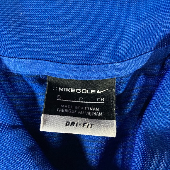 NIKEGOLF DRI FIT BLUE  PINSTRIPE SHIRT SIZE SMALL - Picture 3 of 5